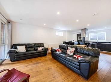  Bermondsey Central, 4 Maltby Street, London, SE