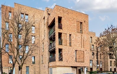 apartment For Sale  in Babbage Court, 109 Cooks Road, London, SE17
