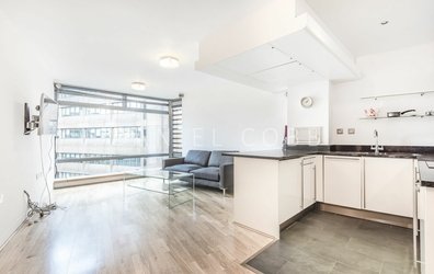 apartment For Sale  in D148, Parliament View Apartments, 1 Albert Embankment, London, SE1