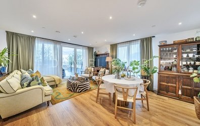 flat For Sale  in  Dockley Road, London, SE16