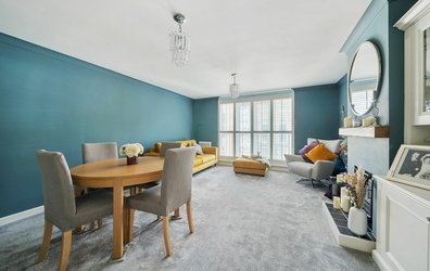 house For Sale  in  Melford Court Fendall Street, London, SE1