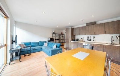 apartment For Sale  in Oyster Court, 85 Crampton Street, London, SE17