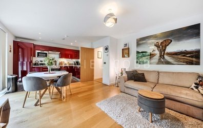 apartment For Sale  in Prichard House 214A Kennington Road, London, SE11