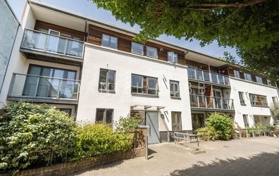 flat For Sale  in  Stannary Place, London, SE11