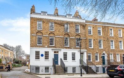 house For Sale  in  West Square, London, SE11