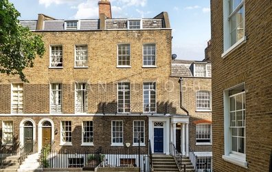 house For Sale  in  West Square, London, SE11
