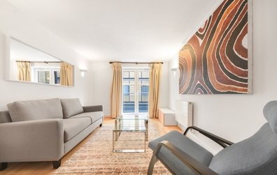 apartment To Rent  in Benbow House, 24 New Globe Walk, London, SE1