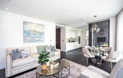 apartment To Rent  in  Charles Clowes Walk, London, SW11