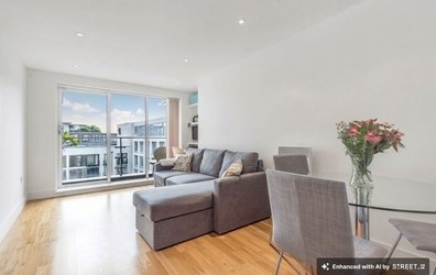 flat To Rent  in  Long Lane, London, SE1