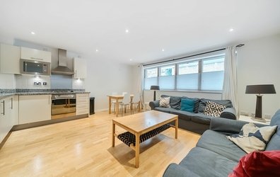 flat To Rent  in Tay Court, 44 Decima Street, London, SE1