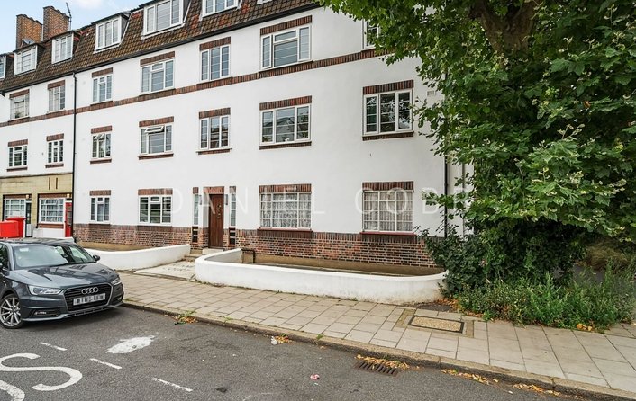 Kenneth Court Kennington Road, London, SE11